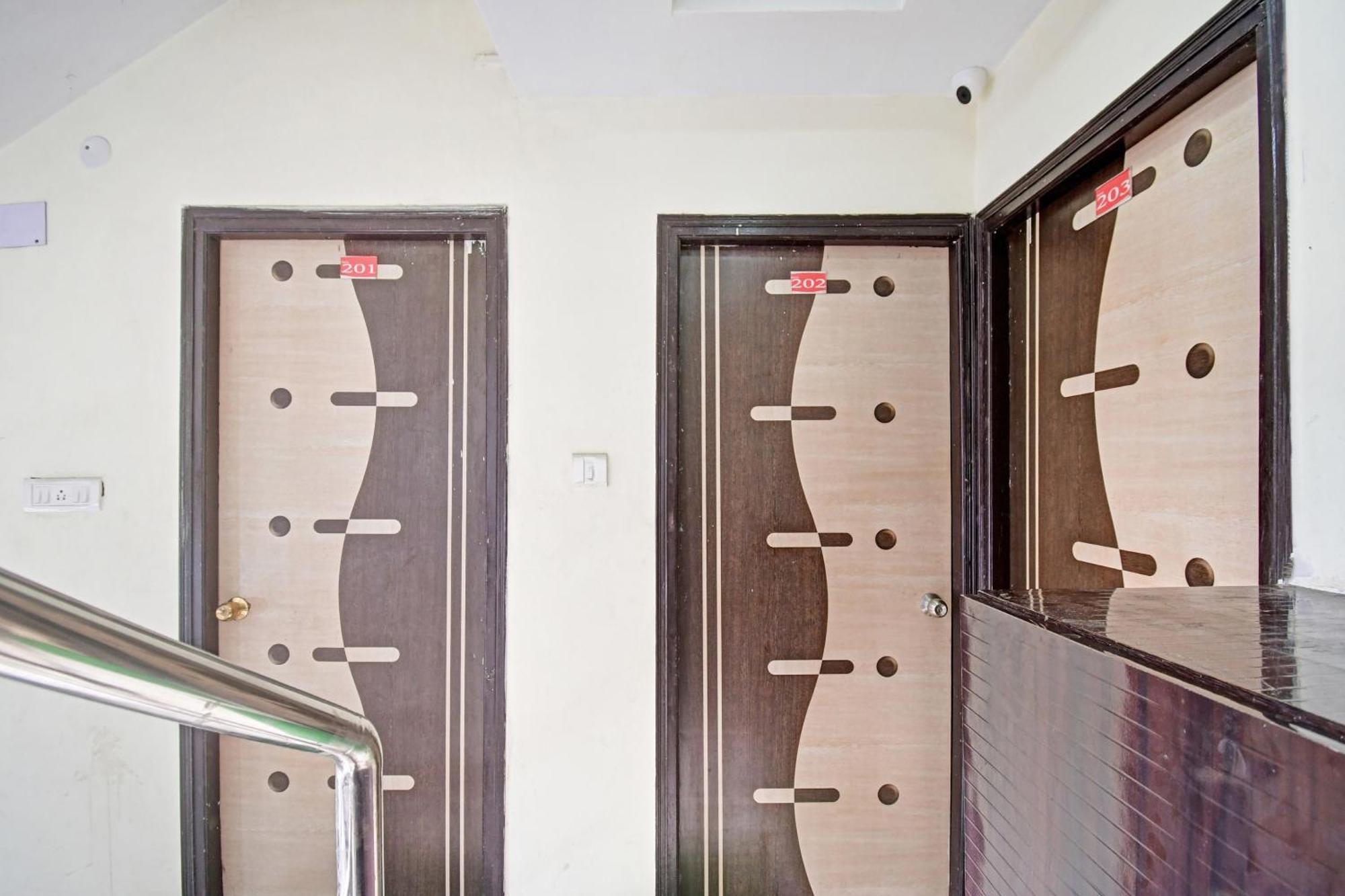 Hotel O New Aamaze Inn Near Acropolis Mall Kolkata Exterior photo